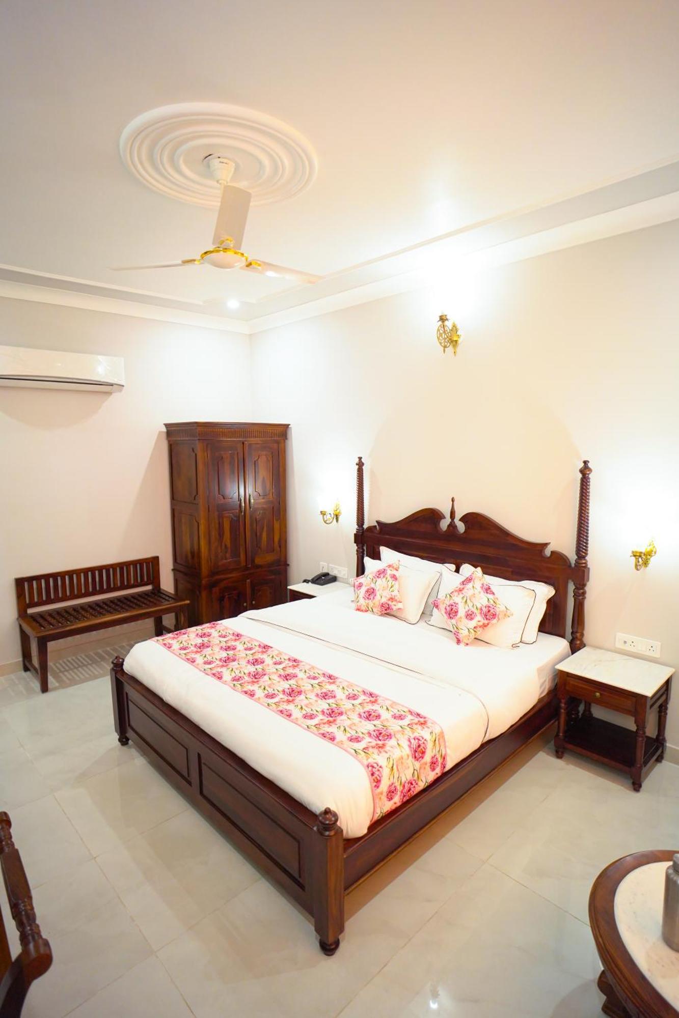 Chitawa Haveli Jaipur Hotel Exterior photo