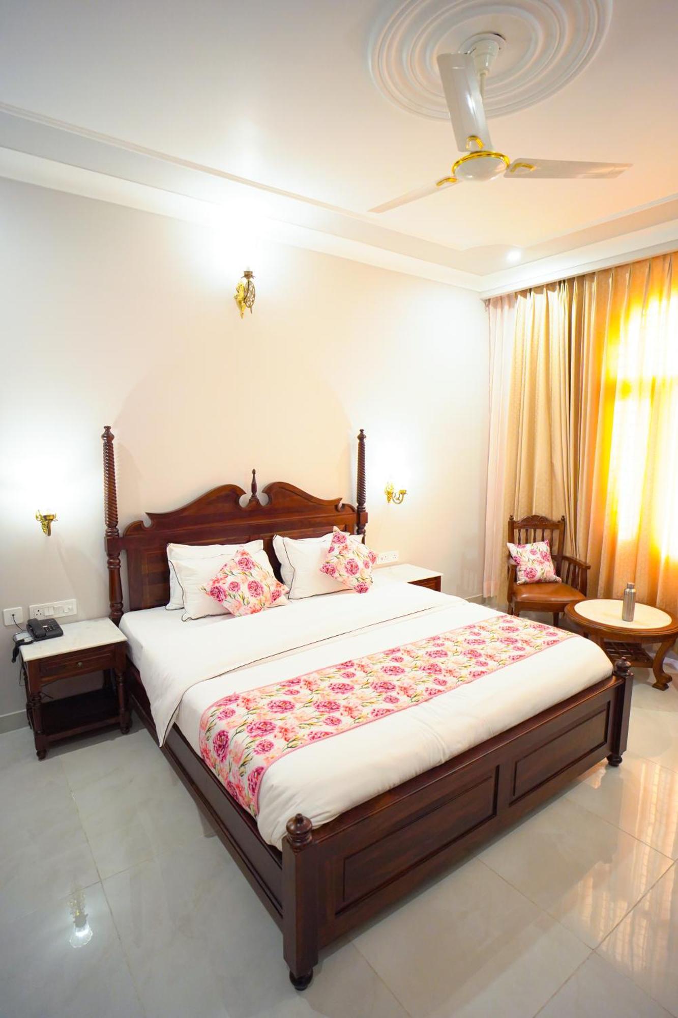 Chitawa Haveli Jaipur Hotel Exterior photo